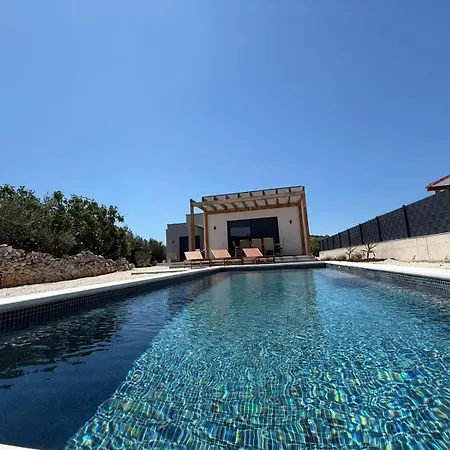 Maslina New * Rogoznica (Sibenik-Knin)