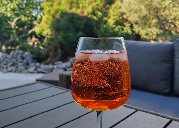 ヴィラ Maslina New